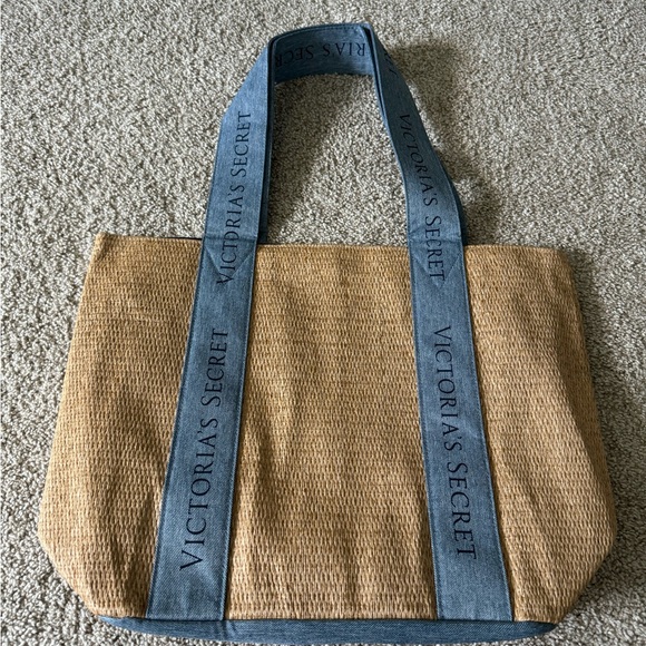 NWT Victoria Secret Tote bag - Picture 5 of 8